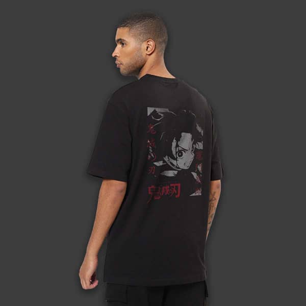 Men Oversized T-shirt With Demon Slayer Anime Design