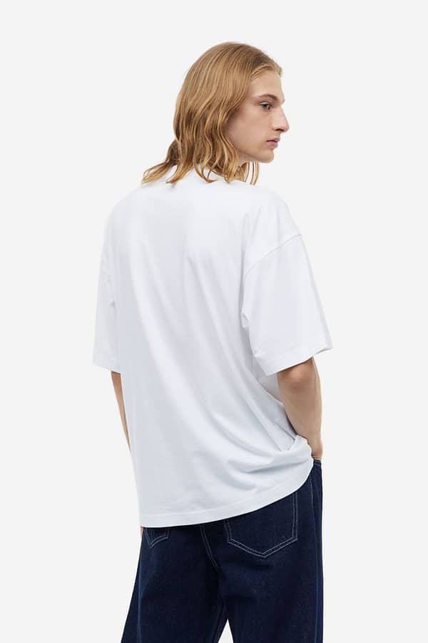 Men Oversized T-shirt With Match Design